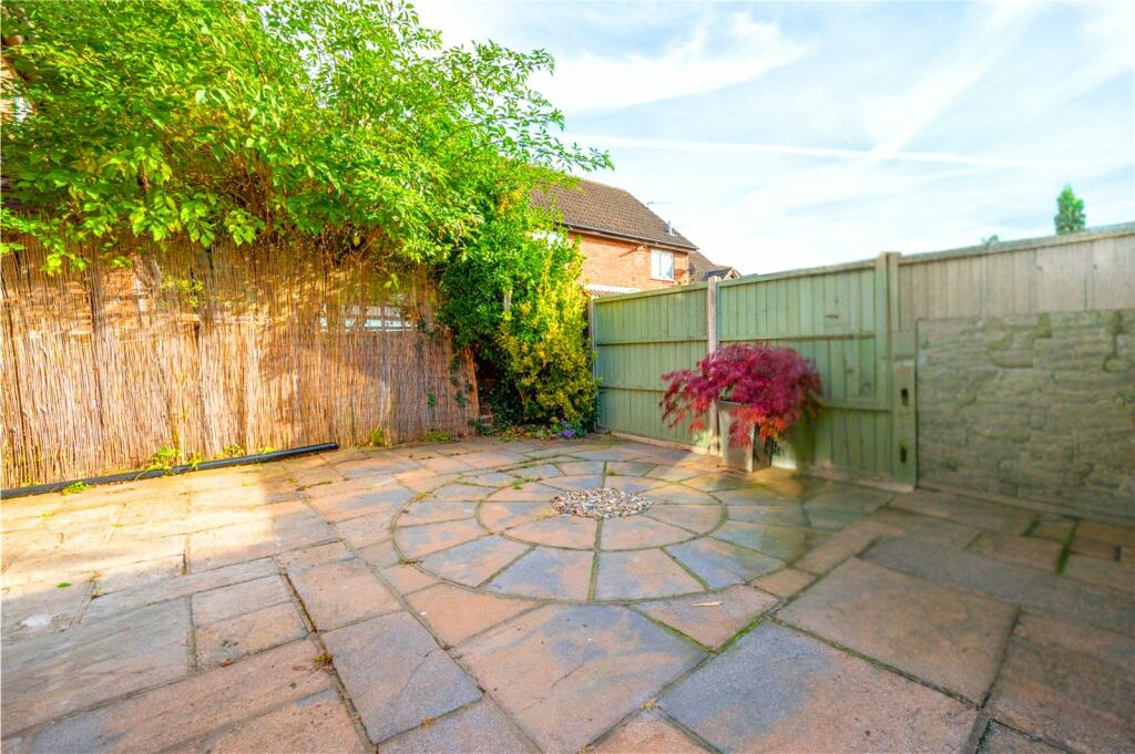 Additional image 9 of Aldbury Close, St. Albans, Hertfordshire