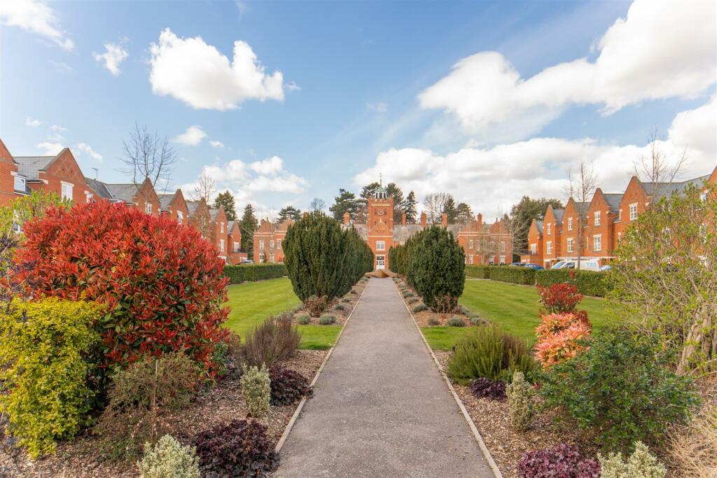 Additional image 9 of West Hall, Beningfield Drive, Napsbury Park, St Albans