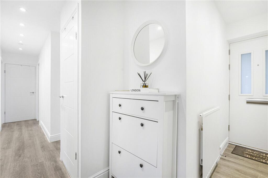 Additional image 11 of Jackdaws, Welwyn Garden City, Hertfordshire, AL7