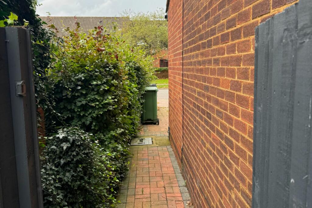 Additional image 20 of Drakes Drive, St. Albans, AL1