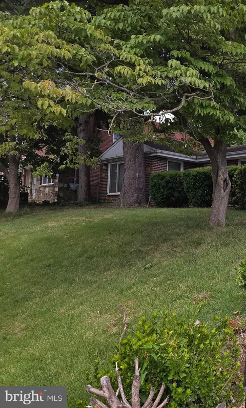1925 Emerson Street, Philadelphia, PA 19152