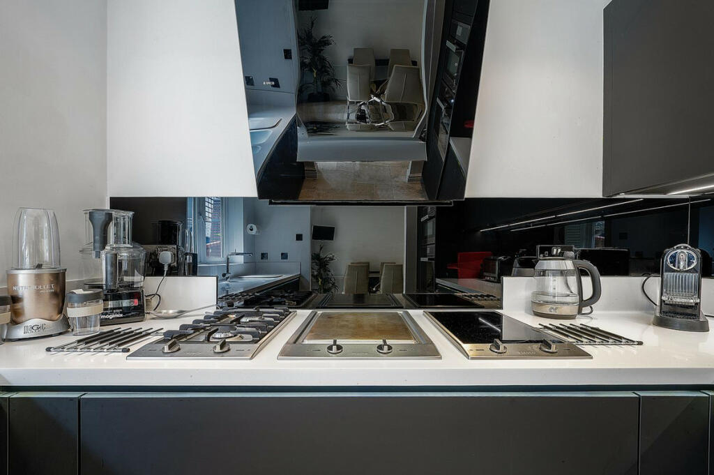 Additional image 16 of Symphony Court, Birmingham, West Midlands B16 8AD