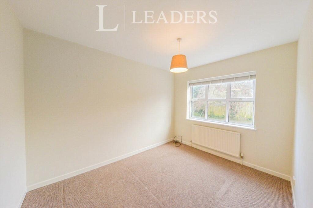 Additional image 4 of Normandy Road