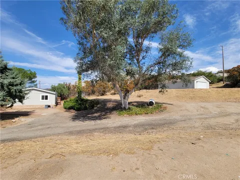 Primary image of 43020 Bradford Hills Road, Aguanga, CA 92536