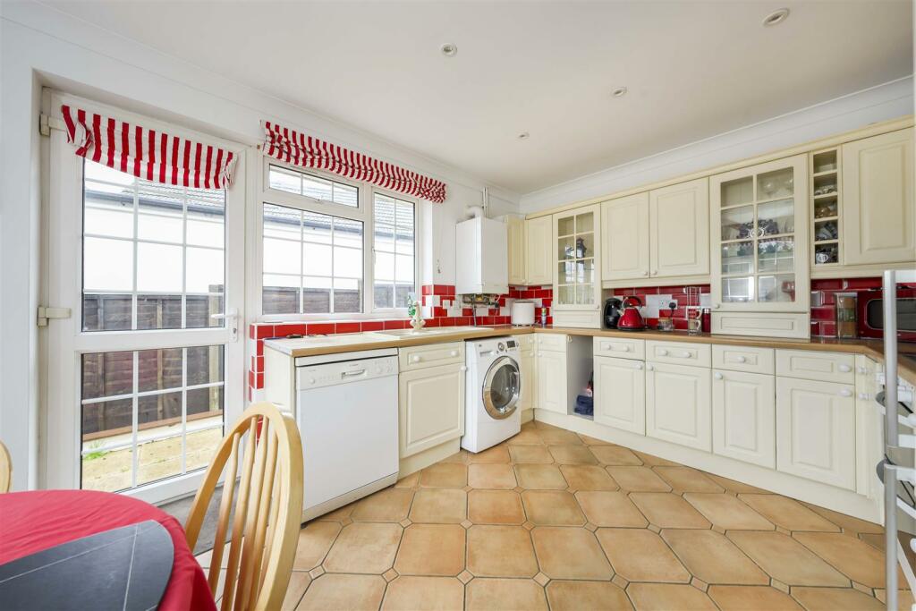 Additional image 4 of The Crescent, Bricket Wood, St. Albans