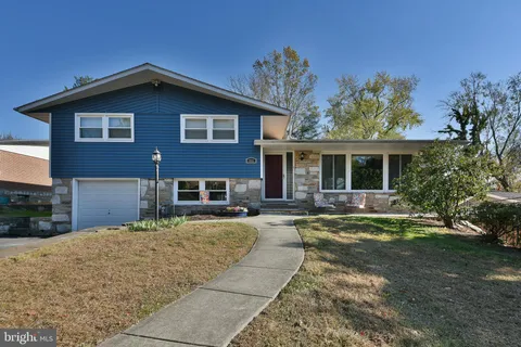 Primary image of 955 Henrietta Avenue, Huntingdon Valley, PA 19006