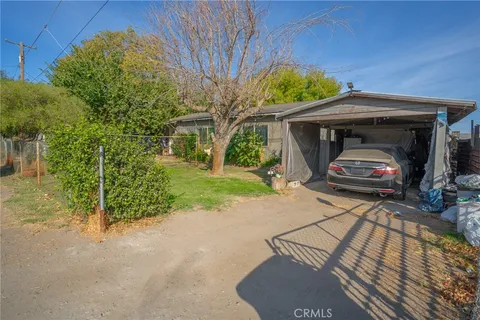 16558 Carey Street, Dos Palos, CA 93620
