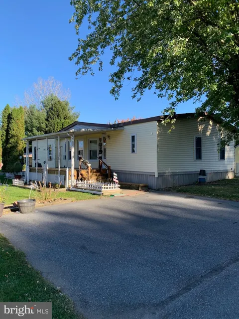 155 Northcrest Acres, Lebanon, PA 17046