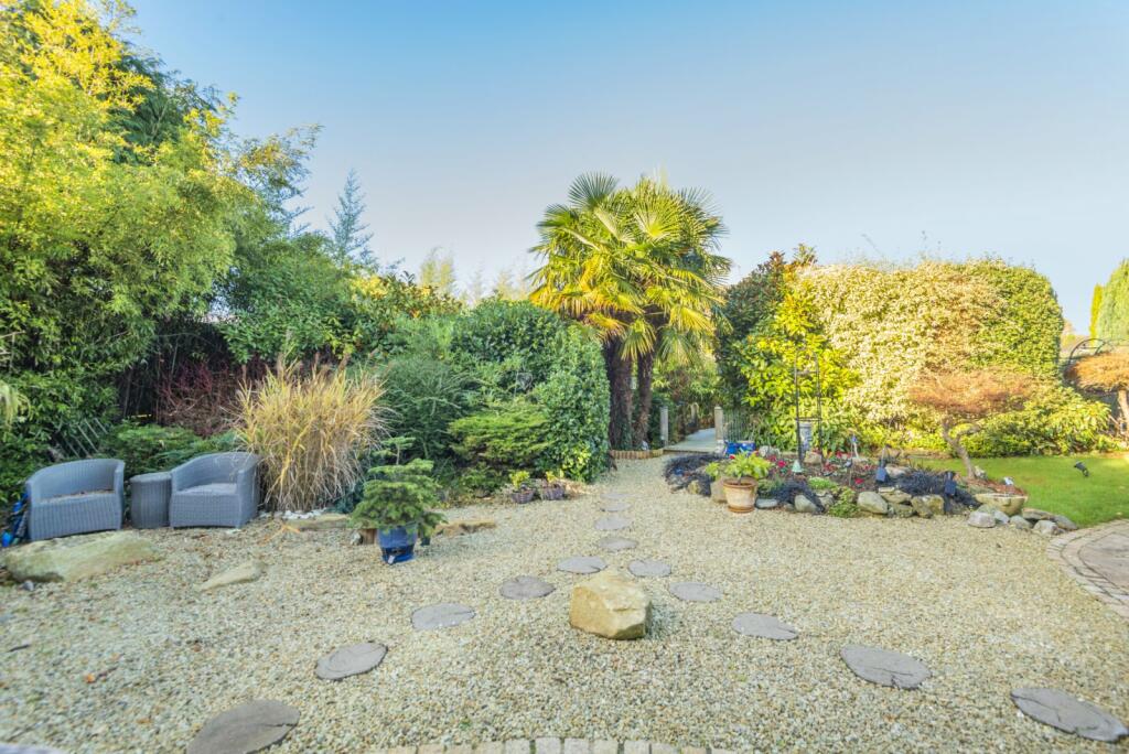 Additional image 34 of Park Street Lane, Park Street, St. Albans, Hertfordshire