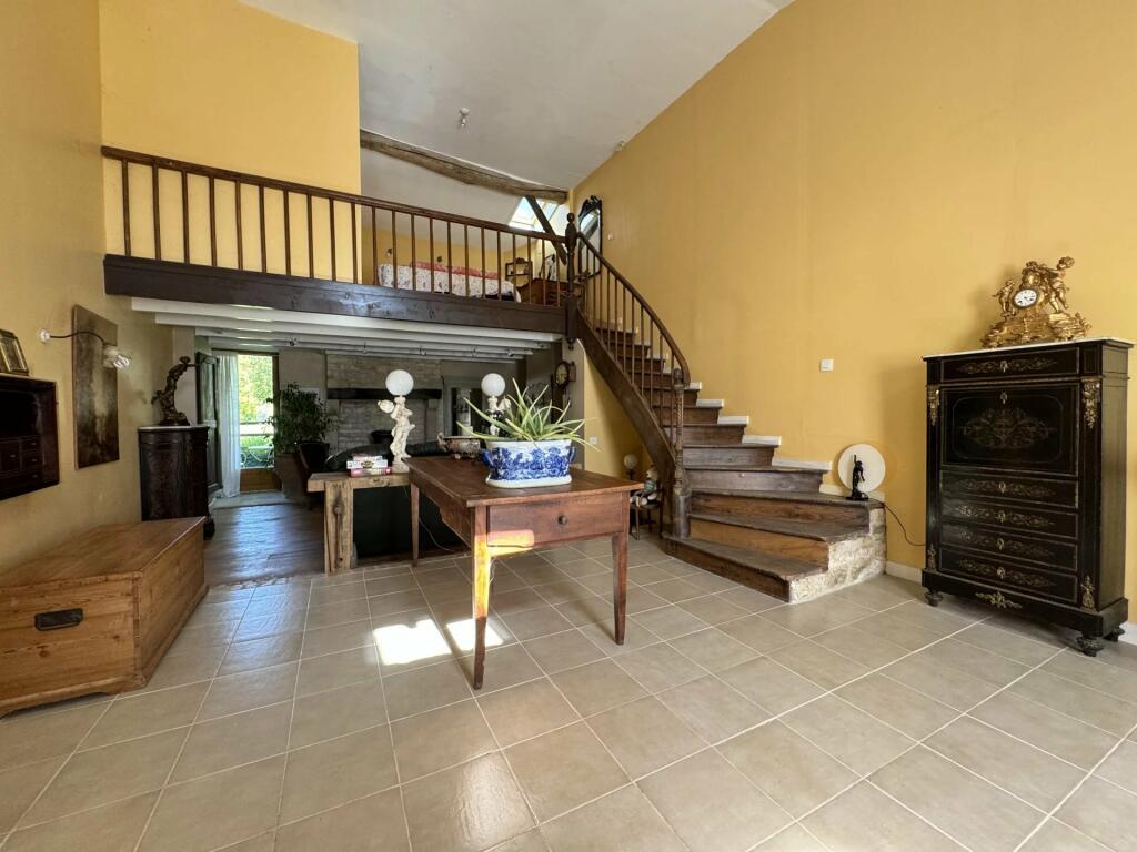 Primary image of Poitou-Charentes, Charente, Aunac, France