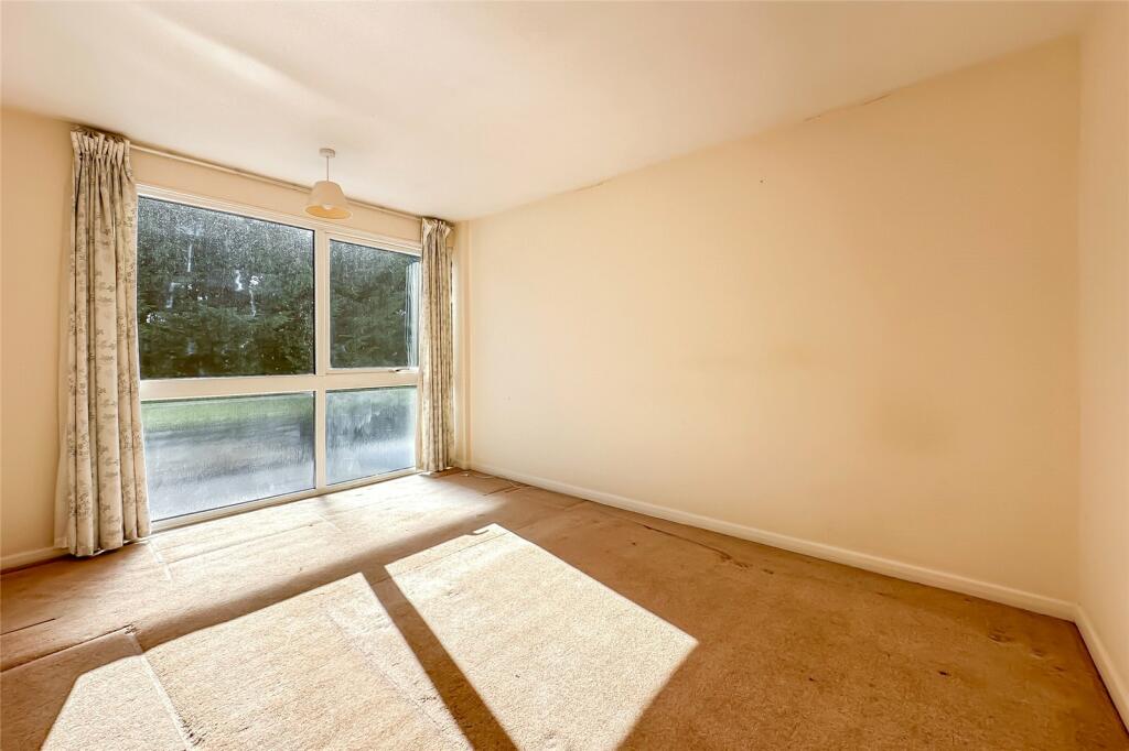 Additional image 8 of Pinewood Close, St. Albans, Hertfordshire, AL4