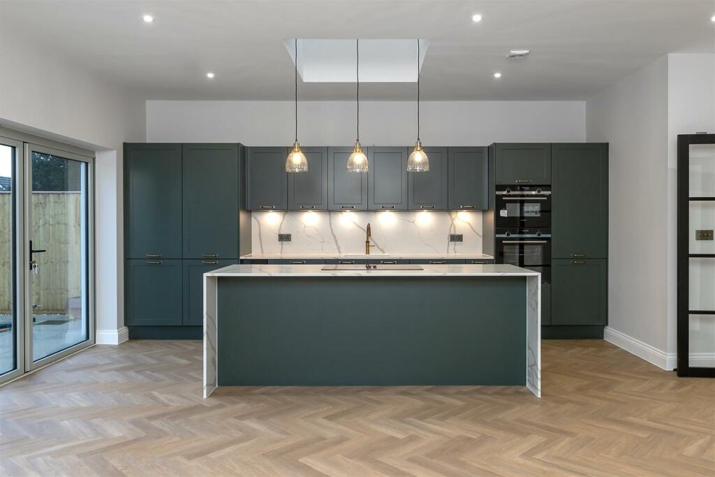 Additional property image - Highfield Road, Sandridge, St. Albans