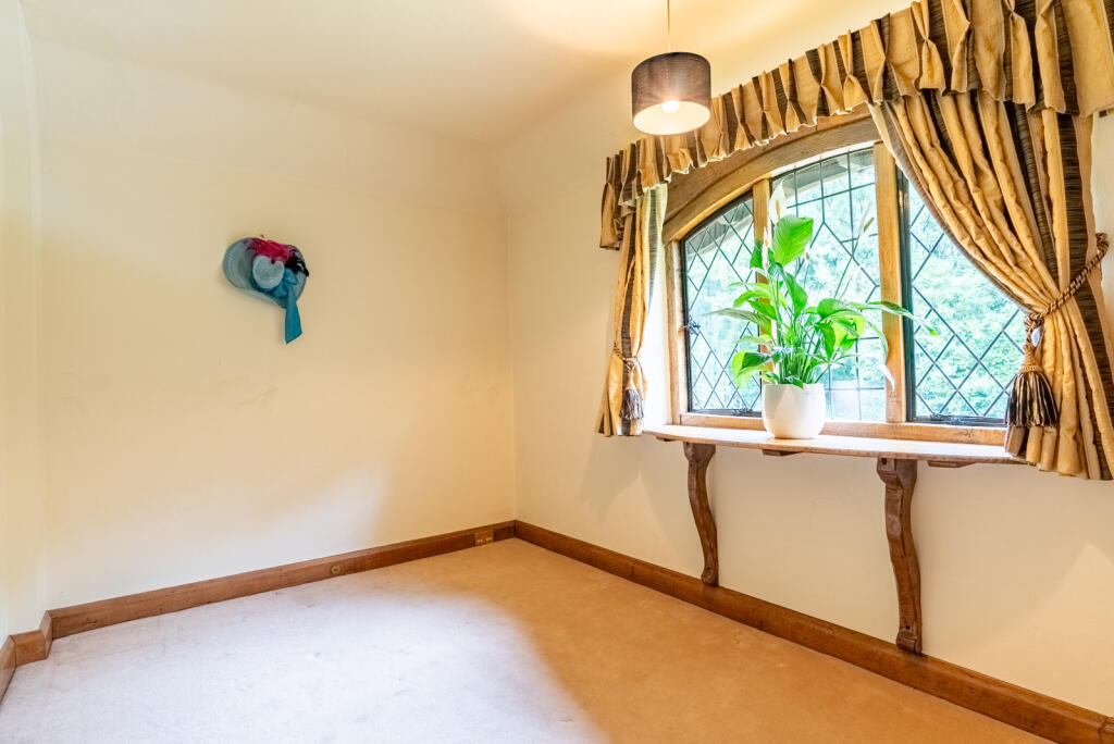 Additional image 24 of West Common Grove, Harpenden, Hertfordshire, AL5