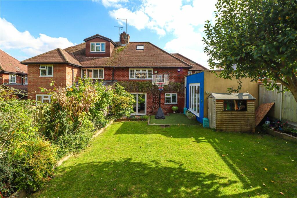 Additional image 17 of Carisbrooke Road, Harpenden, Hertfordshire, AL5