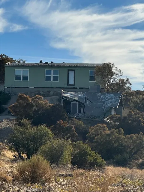 Primary image of 42475 La Brinia Lane, Anza, CA 92539