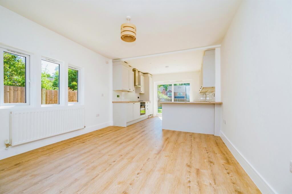 Additional image 6 of Hawfield Gardens, Park Street, St. Albans