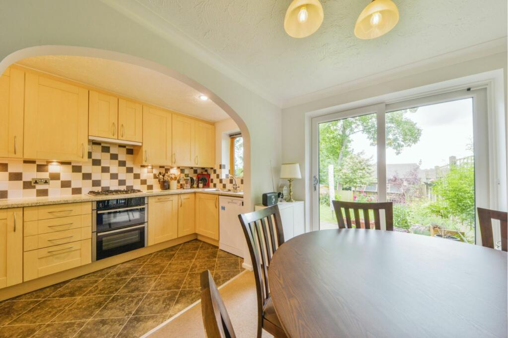 Additional image 5 of Honeymead, Welwyn, AL6