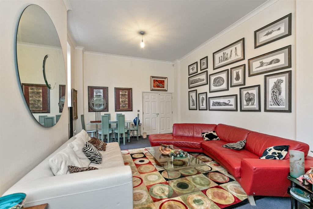 Additional image 26 of Great Leys Court, Beningfield Drive, London Colney, St. Albans
