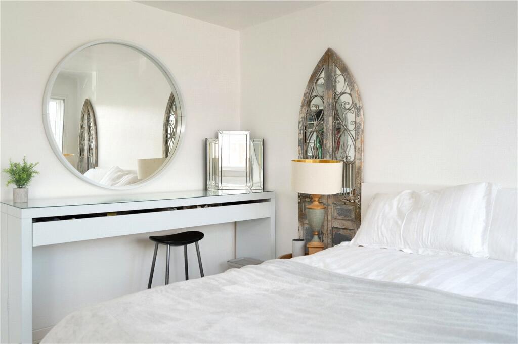 Additional image 12 of Maplefield, Park Street, St. Albans, Hertfordshire