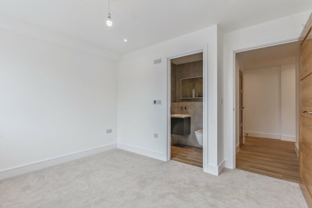 Additional image 6 of Vaughan Road, Harpenden, AL5