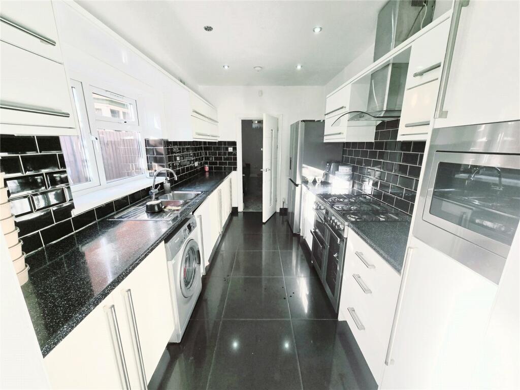 Additional image 6 of Eastwood Road, Balsall Heath, Birmingham, West Midlands, B12