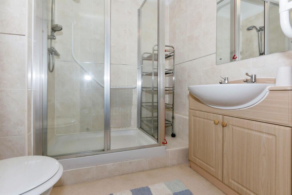 Additional image 6 of Stratford Road, Hall Green, Birmingham