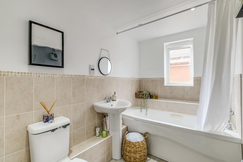 Additional image 14 of Sir John Newsom Way, Welwyn Garden City, Hertfordshire, AL7