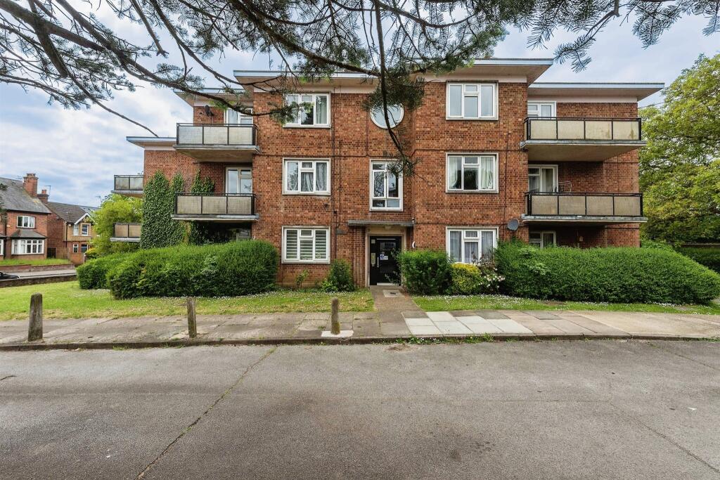 Additional image 13 of Hatfield Road, St. Albans