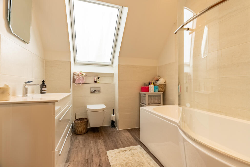 Additional image 14 of The Kestrels, Bucknalls Drive, Bricket Wood, St. Albans, AL2