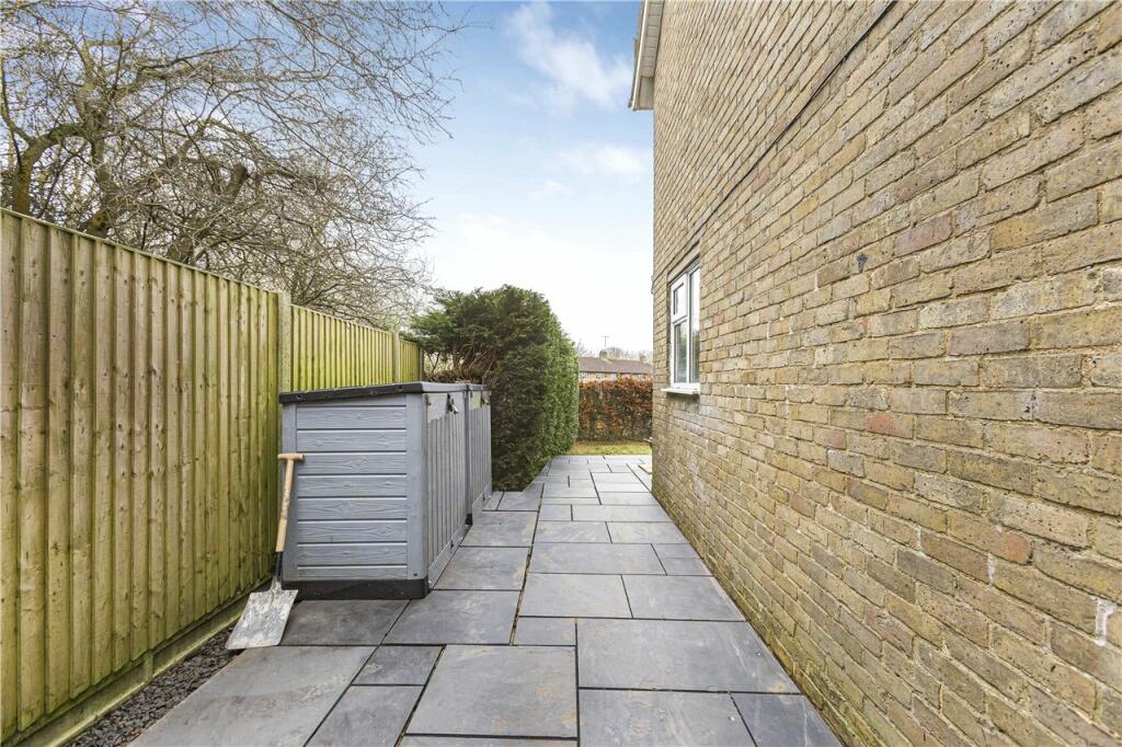 Additional image 20 of Thistle Grove, Welwyn Garden City, Hertfordshire, AL7