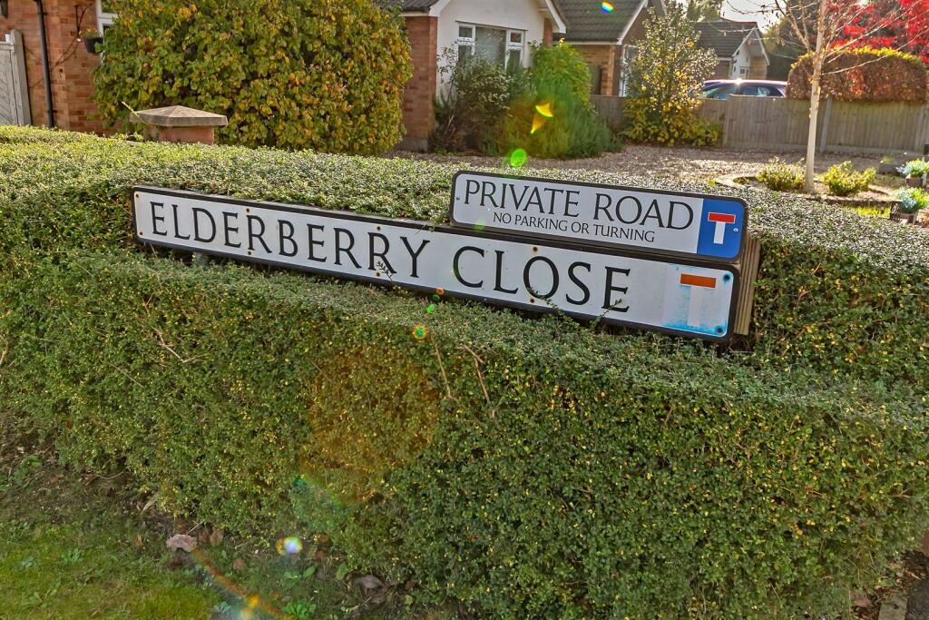 Additional image 20 of Elderberry Close, Bricket Wood, St. Albans