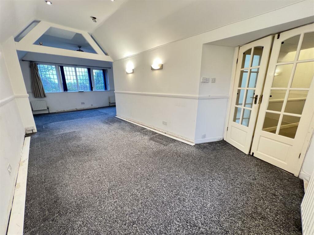 Additional image 25 of Englestede Close, Handsworth Wood, Birmingham