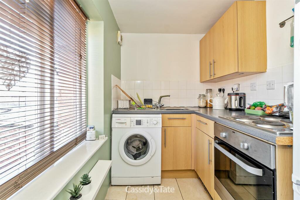 Additional image 12 of High Street, Markyate