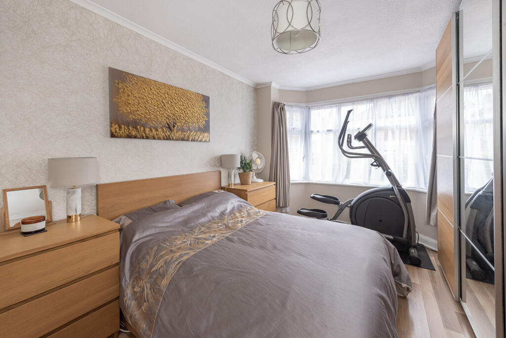 Additional image 11 of Oakwood Drive, St. Albans, Hertfordshire, AL4