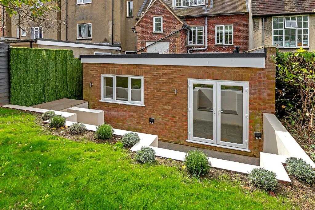 Additional image 23 of Victoria Street, St. Albans