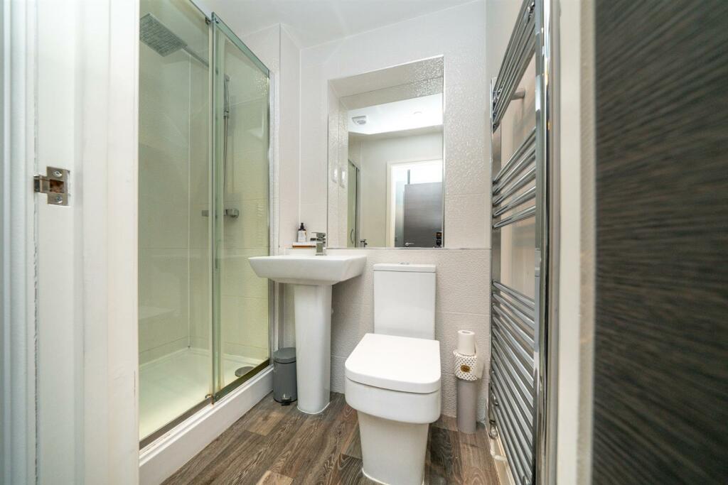 Additional image 17 of Woodland Court, Soothouse Spring, St. Albans