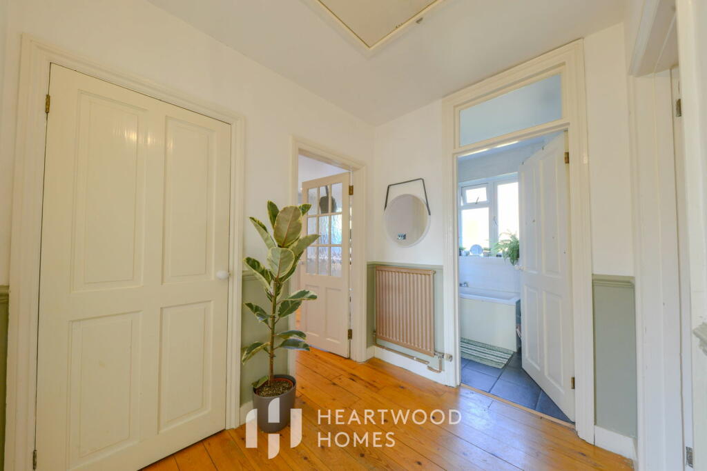 Additional image 7 of Watling Street, Park Street, St. Albans, AL2 2NN