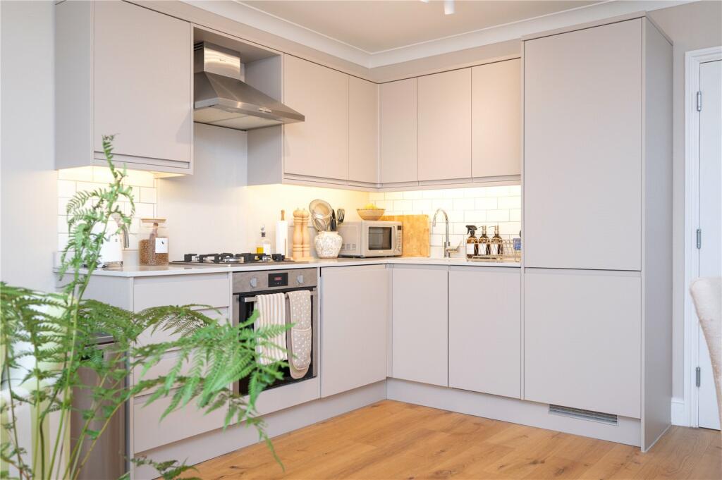 Additional image 16 of Chequer Street, St. Albans, Hertfordshire