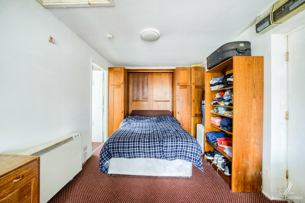 Additional image 9 of The Lindens, York Road