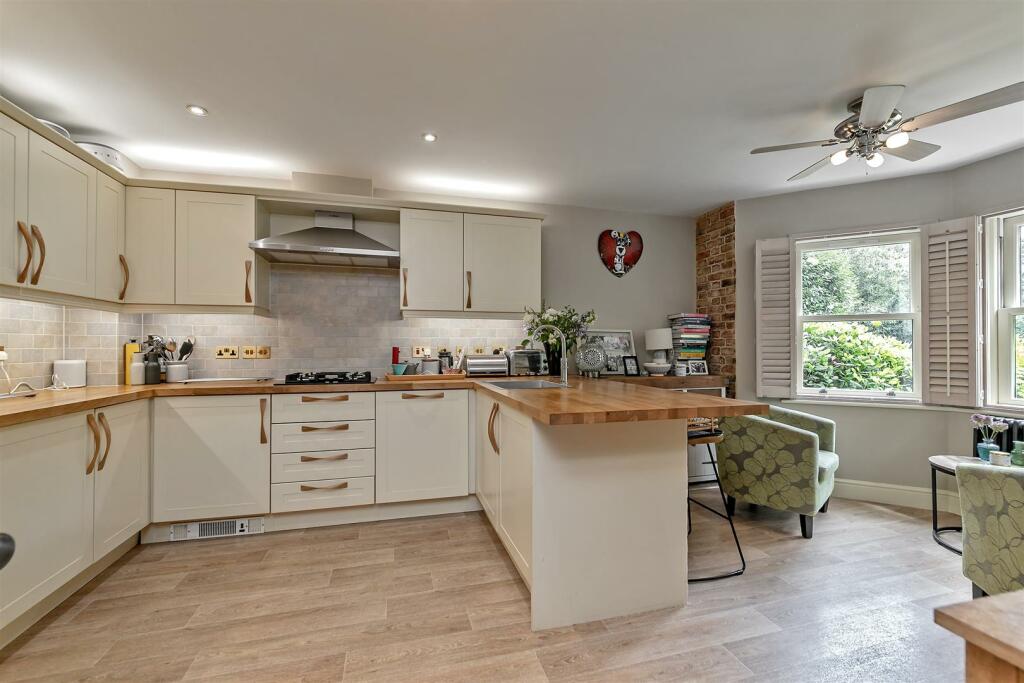 Additional image 6 of St. Stephens Hill, St. Albans