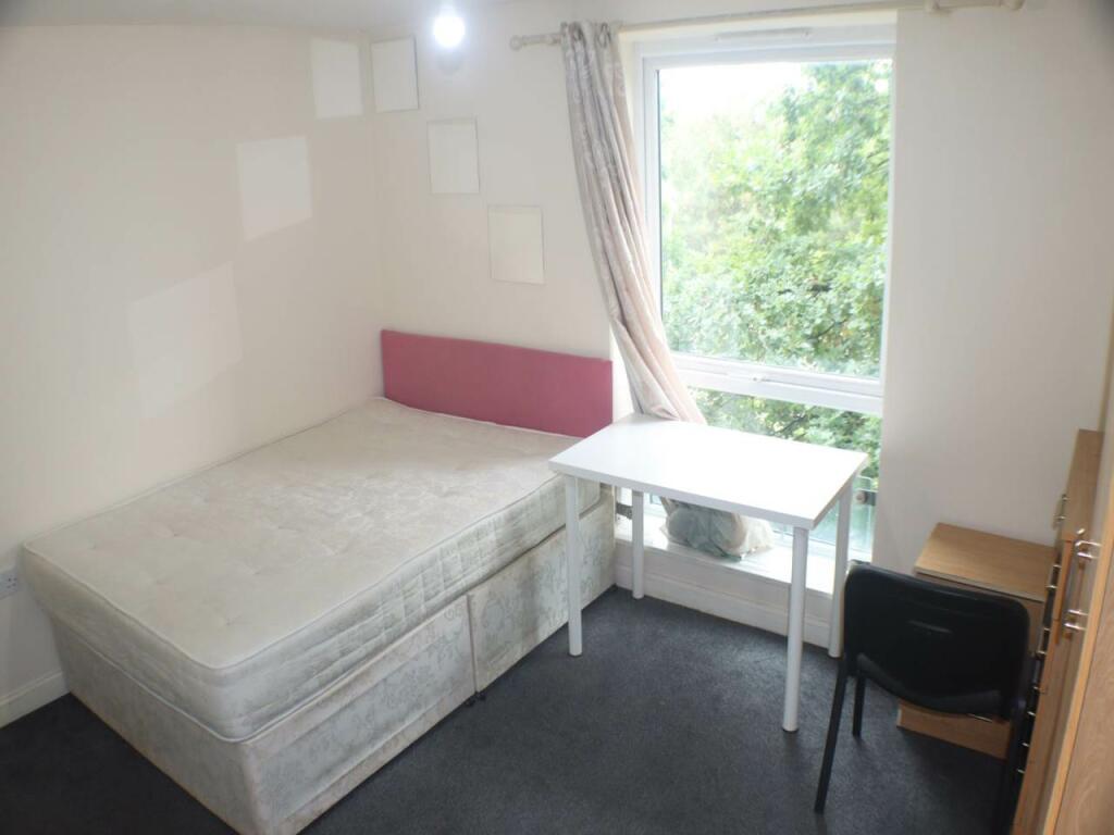 Additional image 4 of Aviation Avenue, Hatfield, Hertfordshire