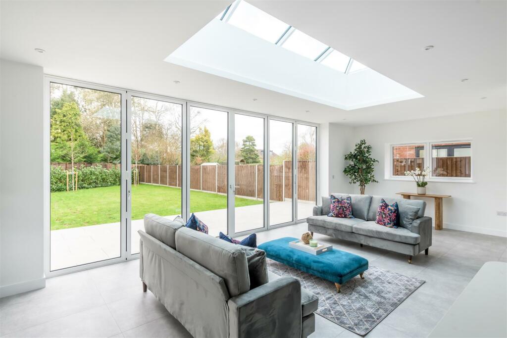 Additional image 8 of Sandridgebury Lane, St. Albans