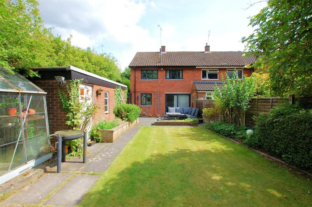 Additional image 19 of Roe Green Lane, Hatfield