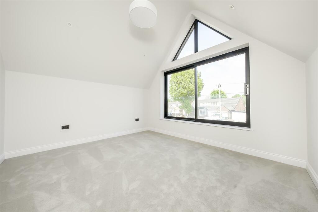 Additional image 13 of The Meads, Bricket Wood, St. Albans