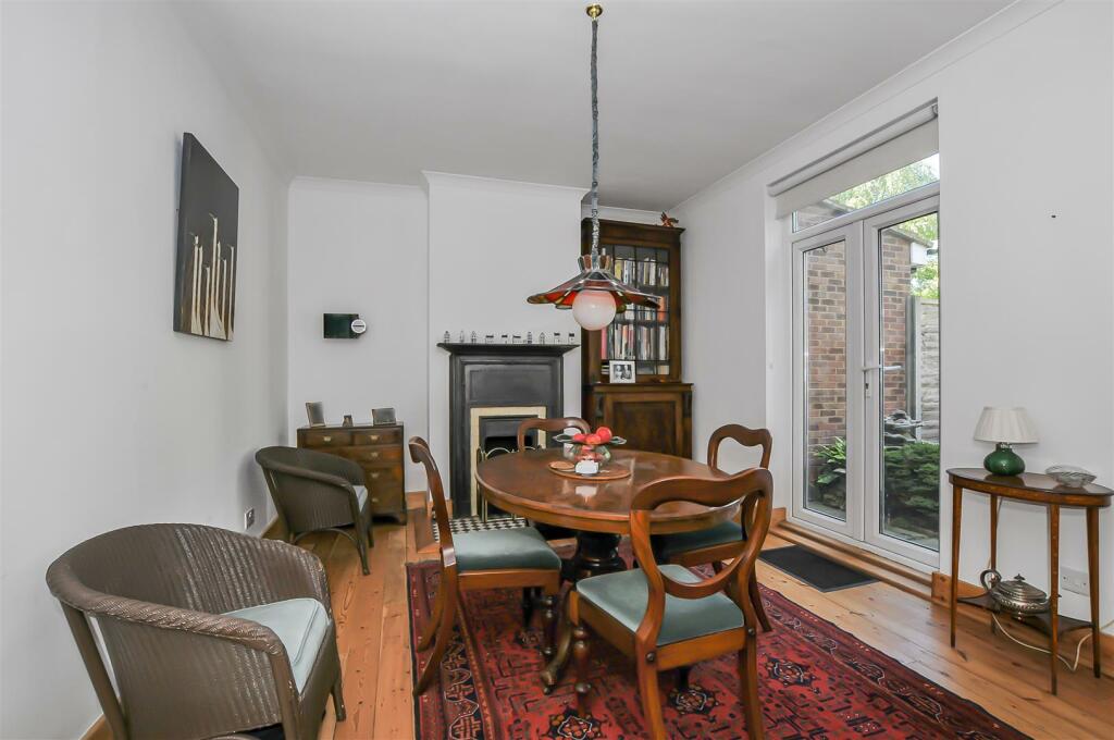 Additional image 6 of 2 Railway Cottages, Station Road, Bricket Wood, St. Albans