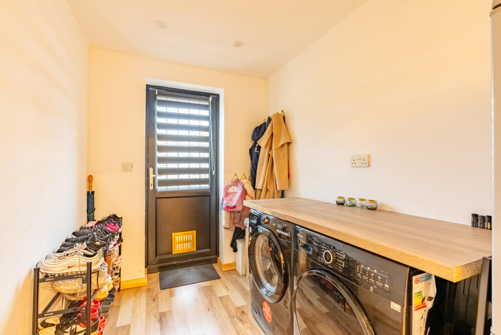 Additional image 8 of Holyrood Crescent, St. Albans, Hertfordshire, AL1