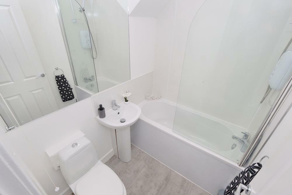 Additional image 10 of Summerfield Terrace, Top Floor Right, AB24