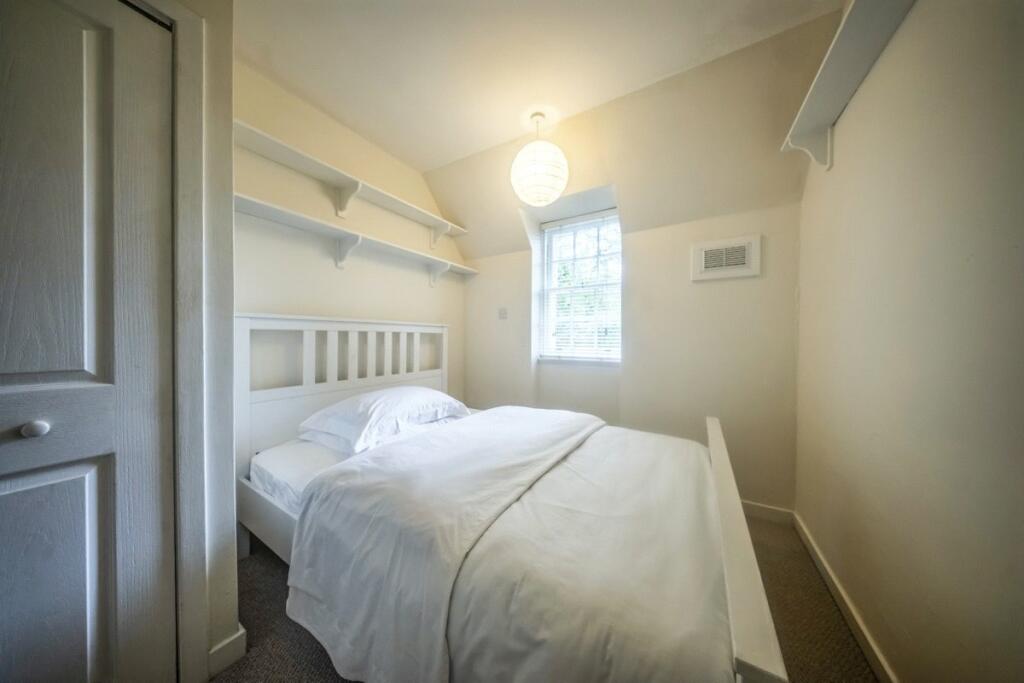 Additional image 7 of Snow Cottage, 29 College Bounds, Aberdeen, Aberdeenshire, AB24