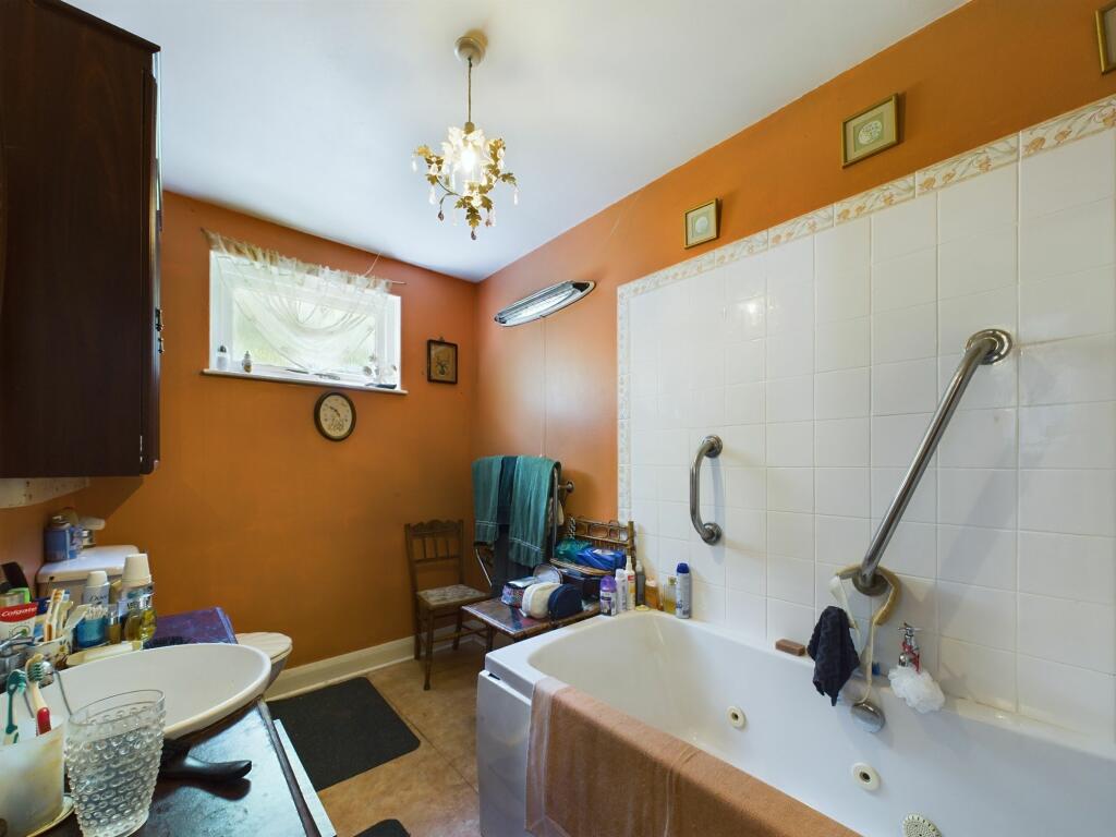 Additional image 65 of Rhynie, Druminnor, AB54