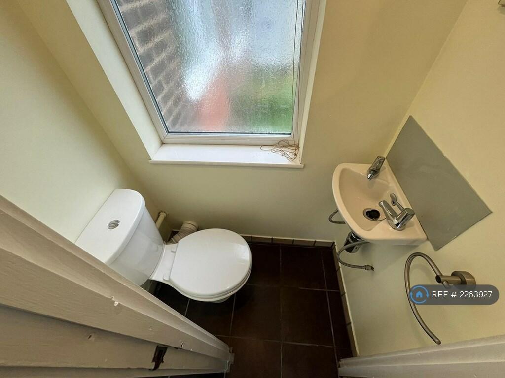 Additional image 4 of Leasow Drive, Birmingham, B15